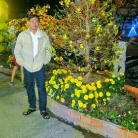 Hoài Phong Trương Nguyễn
